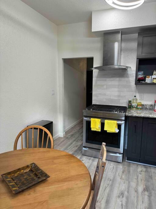 Bumblebee House Διαμέρισμα Ώκλαντ Εξωτερικό φωτογραφία